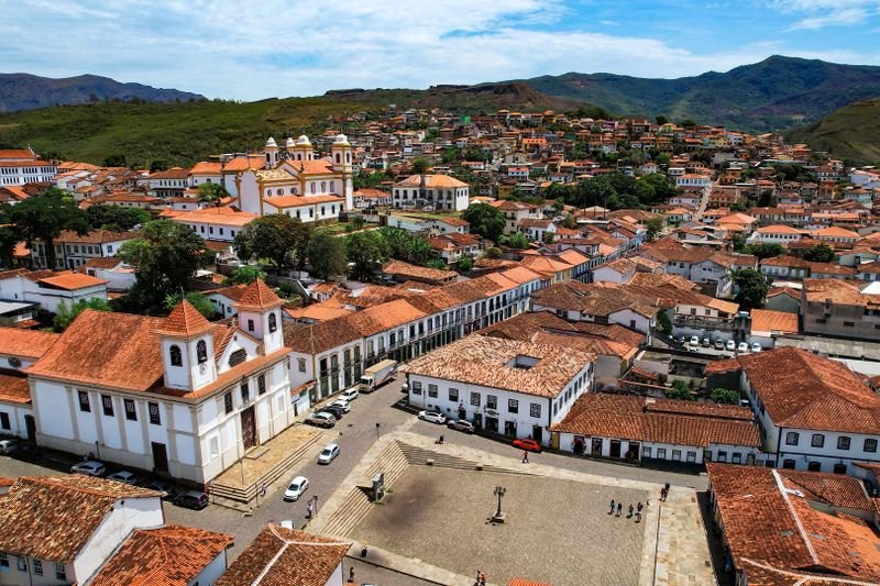 Reforma de Telhado Colonial em Nova Iguaçu: Quando Fazer e Como Planejar